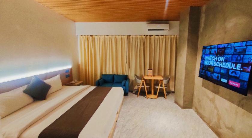 Image of Executive Suite 2