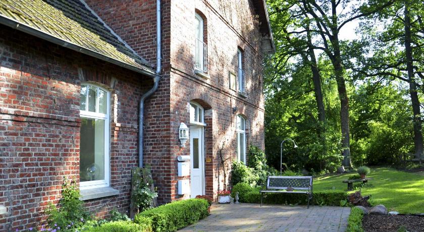 Living Green Teichhofschmiede Prices Photos Reviews Address