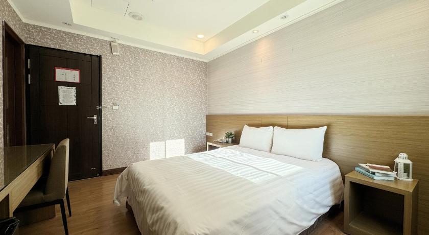 Image of Superior Double Room 3