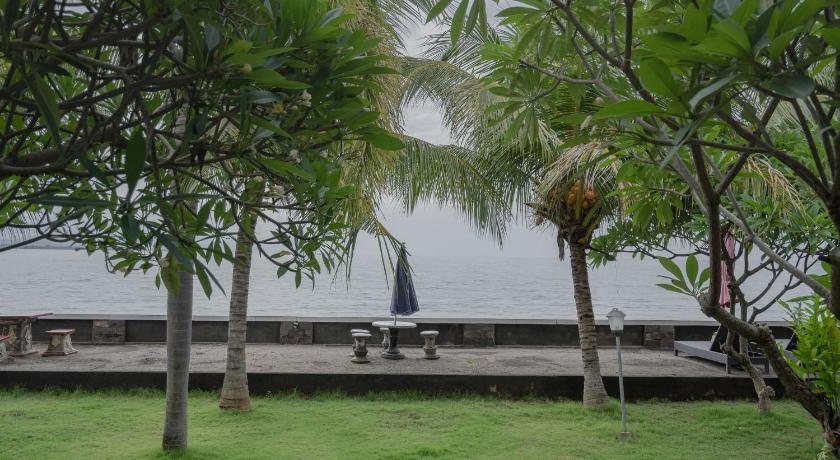 巴厘 Rommeo Inn Lovina Mitra RedDoorz 2星级 酒店 外观