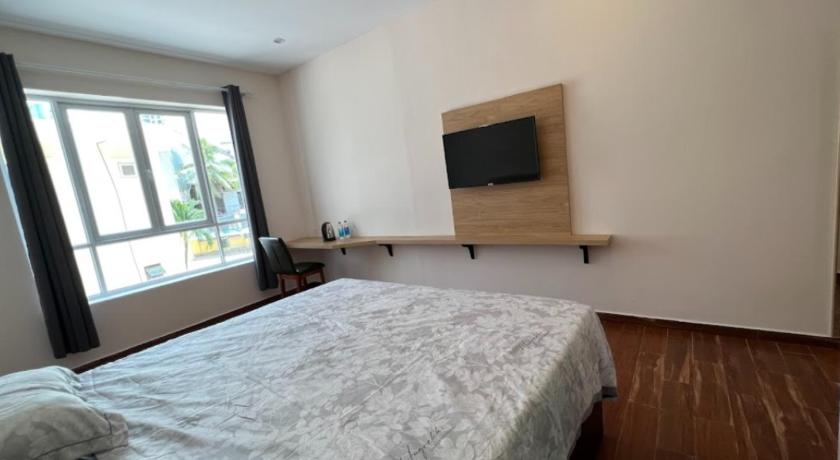 Hotel Happy Here - image 10