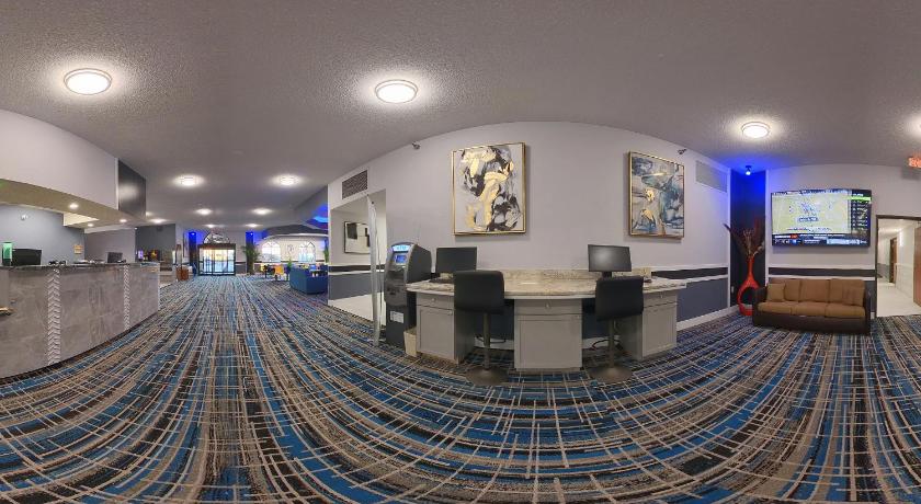 Coratel Inn and Suites By Jasper Eagan St Paul Airport & Mall of America - image 9
