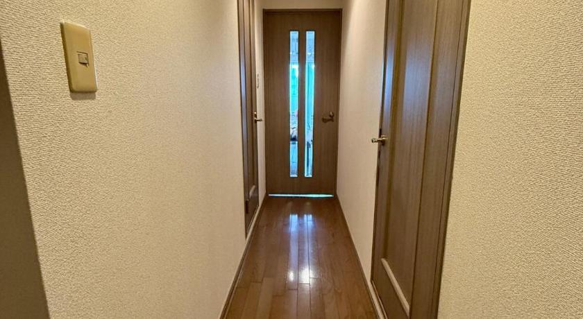 札幌 8-1閑静なエリア豊平川目の前でゆったりと静かな旅行可能 3つ星 宿泊施設 レストラン