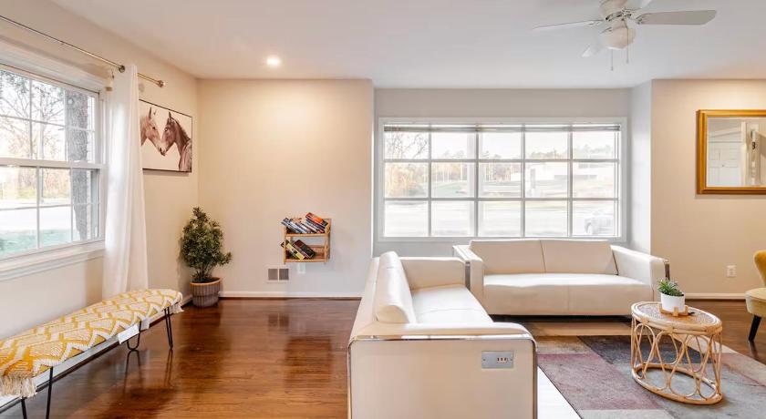 옥슨 힐 (MD) 6 Bed room Home Nat'l Hrbr DC 5성급 숙소 레스토랑