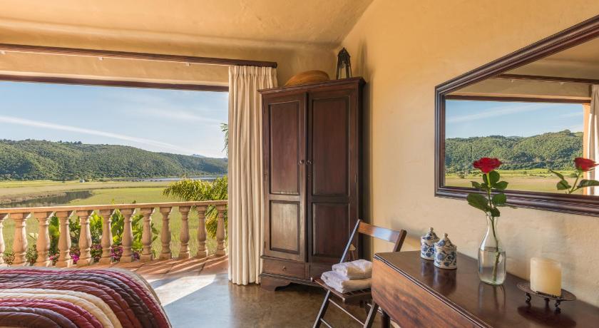 Image de Chambre Lit King-Size - Vue sur Lac (King Room with Lake View) 13