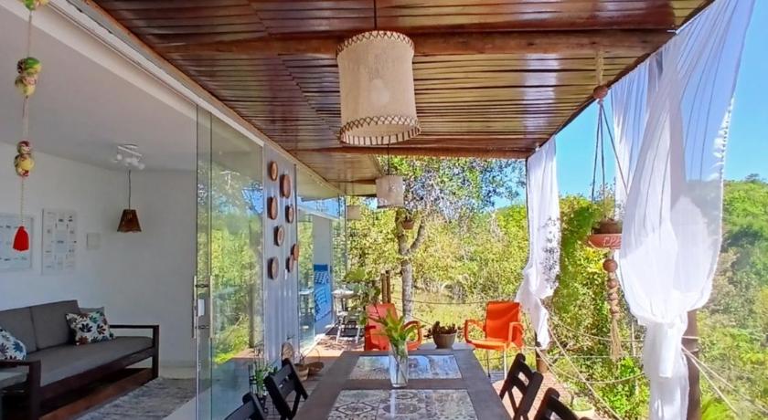 Casa Conteiner conexao com Natureza Floresta Sapiranga-5km praia do forte