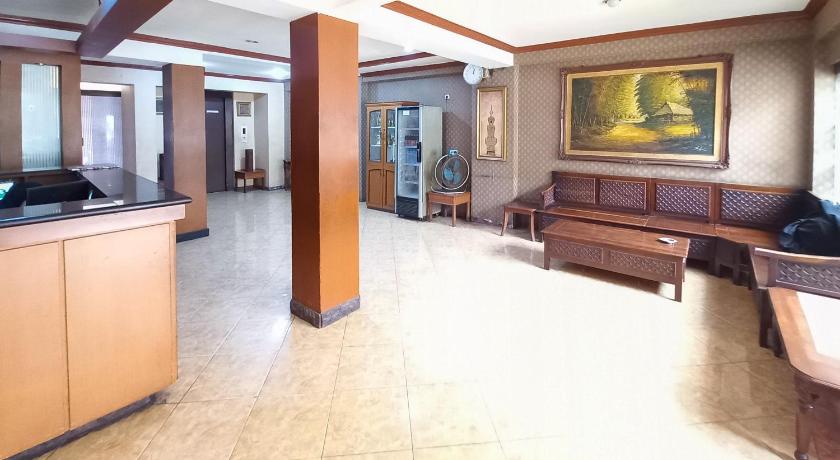 OYO Life 90380 Andalus Hotel Syariah - image 4