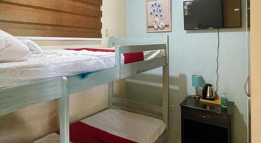 Image of Twin Room 8