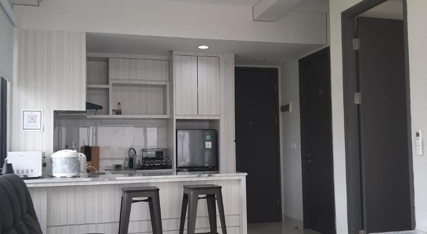 아파트 - 발코니 (Apartment with Balcony) 이미지 10