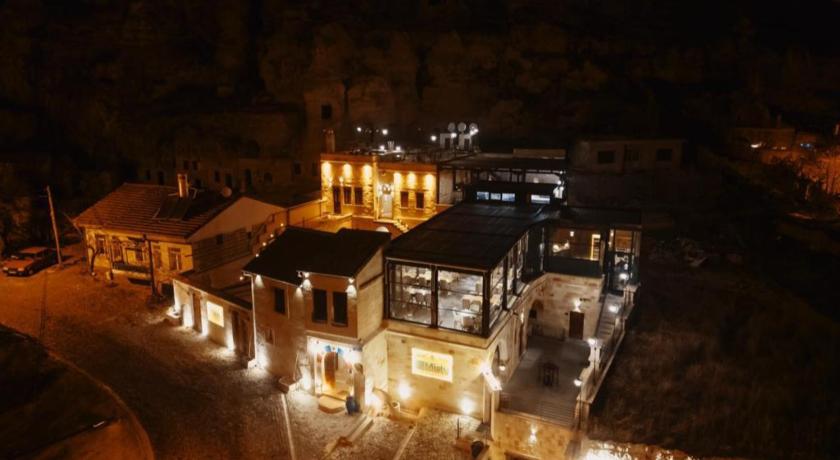 Misty Cave Hotel - image 5