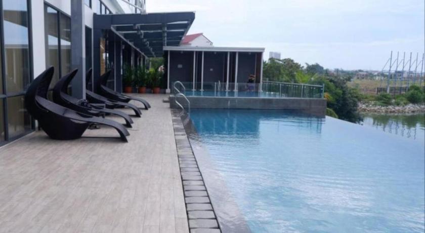 아파트 - 발코니 (Apartment with Balcony) 이미지 7