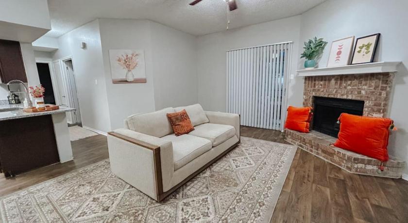 Sleeps 4, Value Retreat - Free Garage Pet Friendly