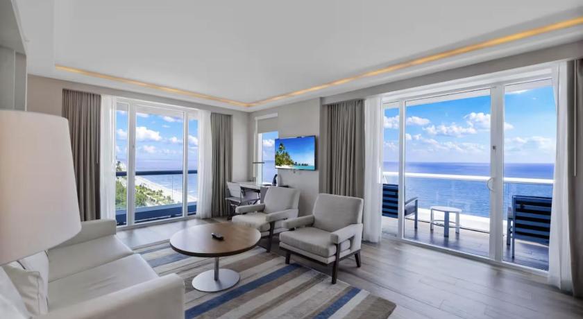 Beachfront Condo Fort Lauderdale