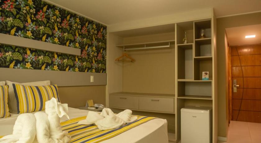 Image of Standard Double Suite 6