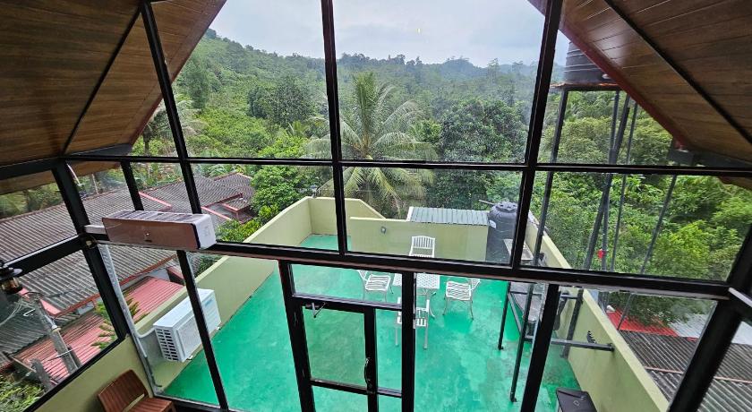 South Summer Villa 360 - image 4