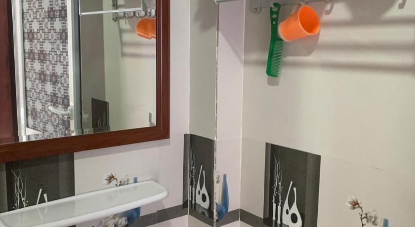 Image of Twin Room 5