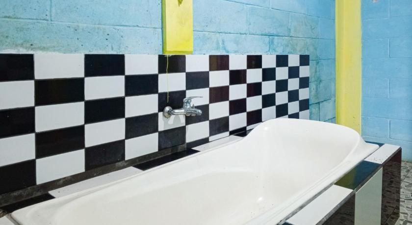 Villa Kampus Near Taman Safari Cisarua Puncak RedPartner – Cisarua, PA