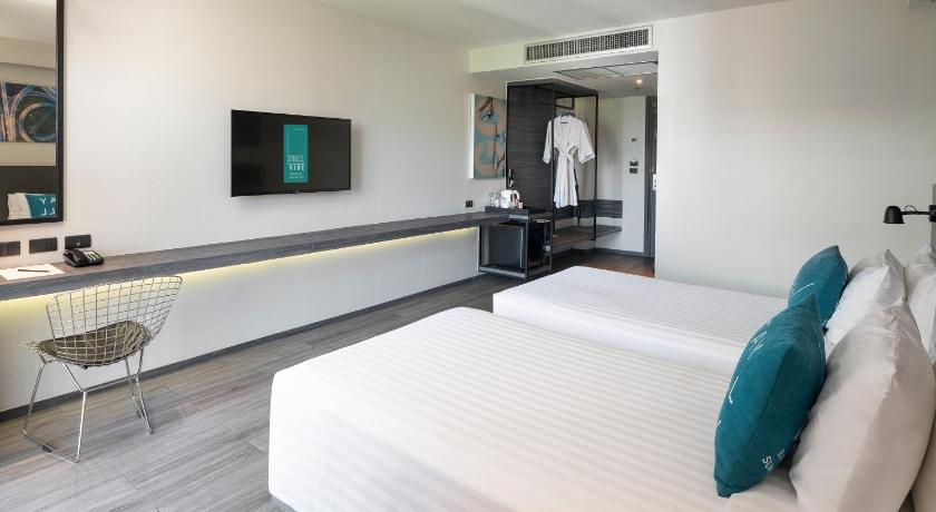 Image of Standard - Twin Bed 6