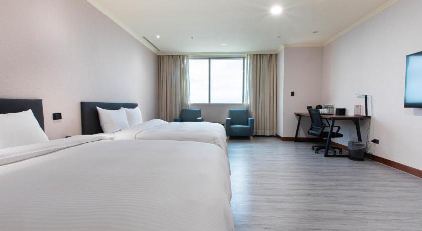 デラックス クアッドルーム (Deluxe Quadruple Room)の画像 3