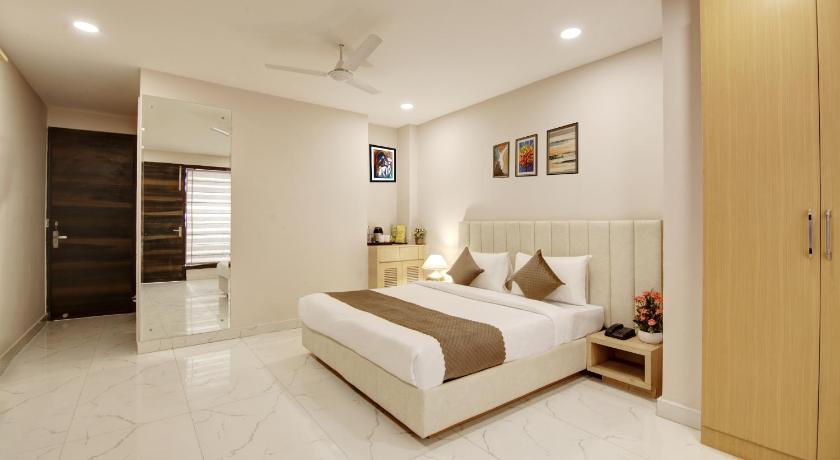 Limewood Stay - Corporate Huda City Centre - image 22
