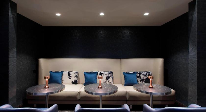 Foto Hyde Park Suite, Club lounge access, 1 Bedroom Suite, 1 King 7