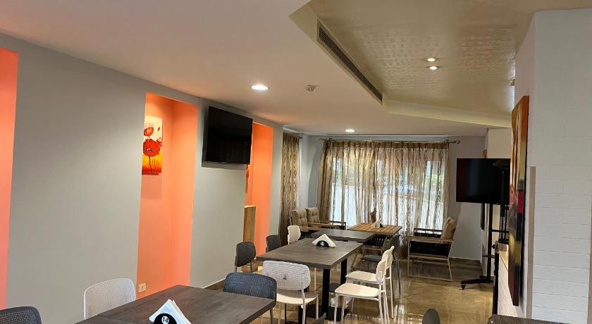 Manara Riva Suites - image 6