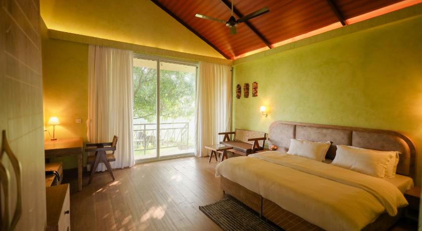 Luxury Cottage Room
