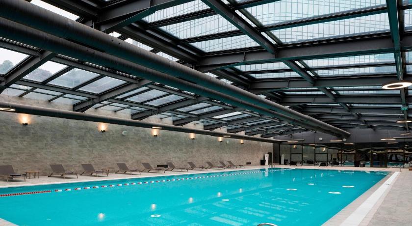 Sheraton Grand Istanbul Atasehir - image 2