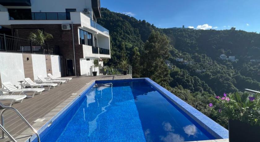 Villa Deluxe Kvariati