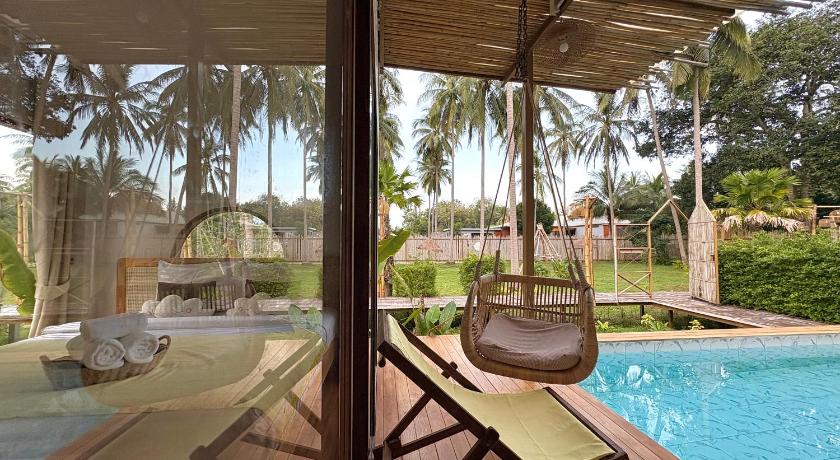 Nakhon Si Thammarat บ้านพราวพร้าว Baan Proud Proud 4-Star Guesthouse exterior