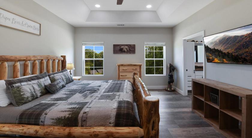 塞维尔维尔 H2Oasis Incredible Pool Retreat With Mountains Views! 5星级 住宿 大堂