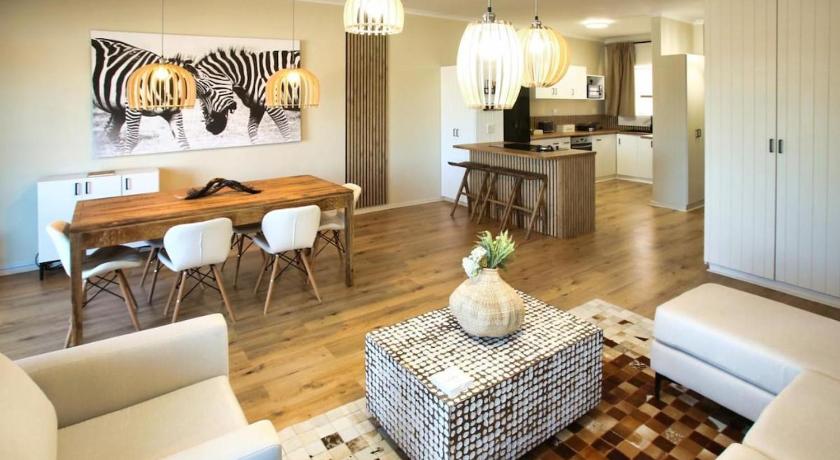 Sunset Lounge - Visit Langebaan