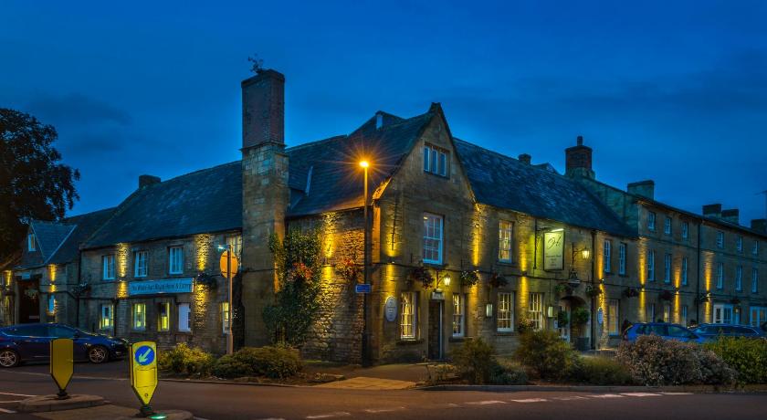 The White Hart Royal, Moreton-in-Marsh, Cotswolds