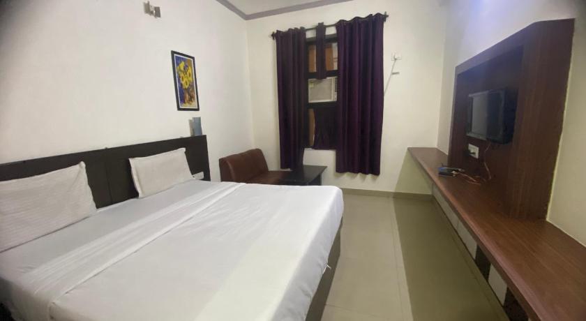 Hotel Prashant Palace – Agra, NC
