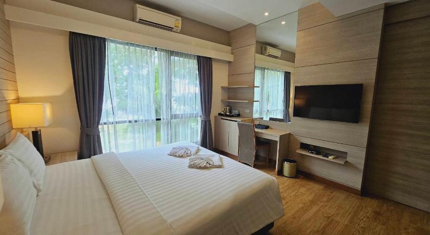 Image of Deluxe Double Room 5