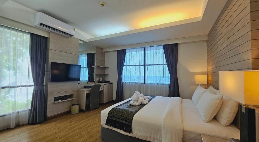 Image of Deluxe Double Room 0