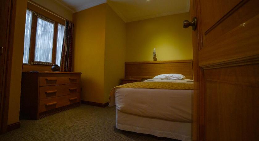 Image of Suite 4