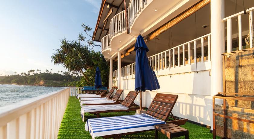 We Are Surfers Hotel - image 12
