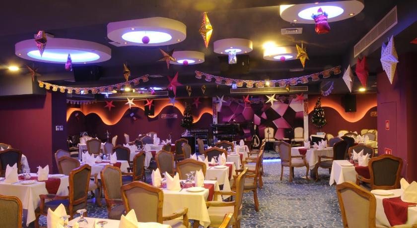 Holiday Bahrain Hotel - image 15