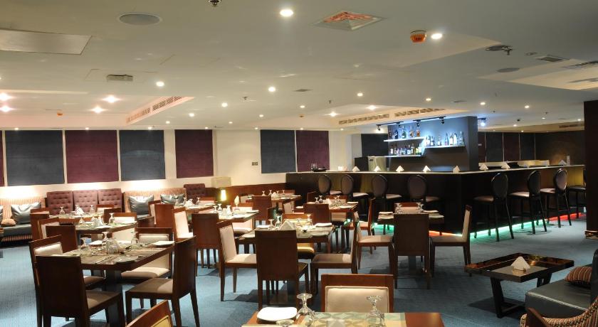 Holiday Bahrain Hotel - image 11