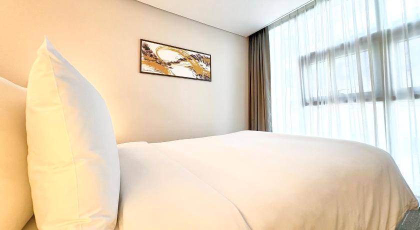 Image of 1 Queen Bed, Studio Room, Non-Smoking 7