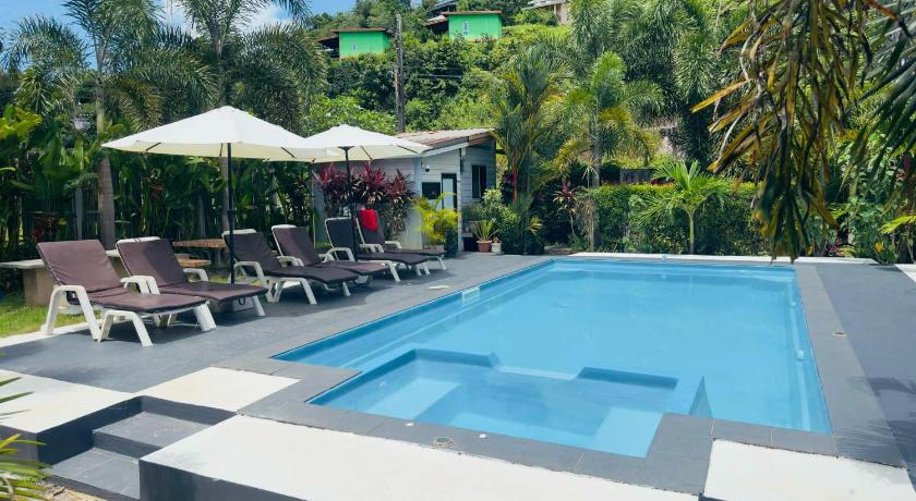 Image of Superior Pool View Room 6
