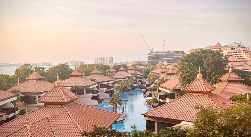 GLOBALSTAY Luxury Azizi Mina Beachfront Apartments - image 8