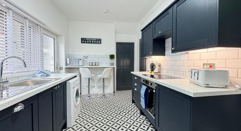 Station Retreat Cullercoats Free Onsite Parking