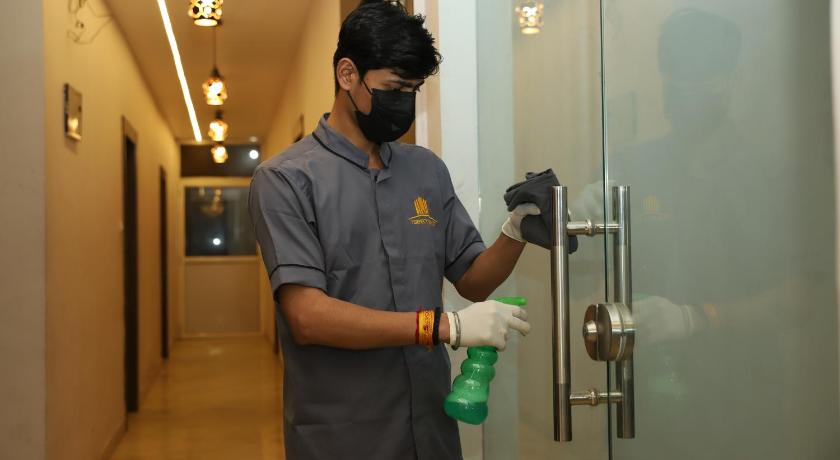 Perfectstayz Dhruv Nanda - image 22