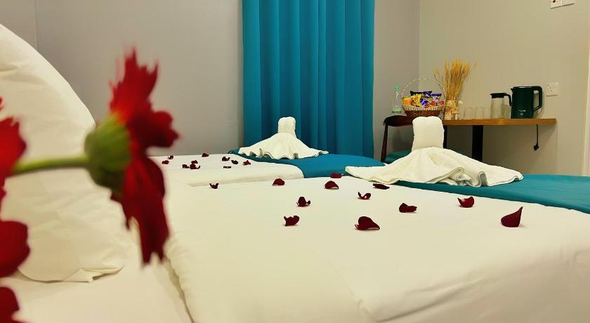 CheritaLah Stay - image 11