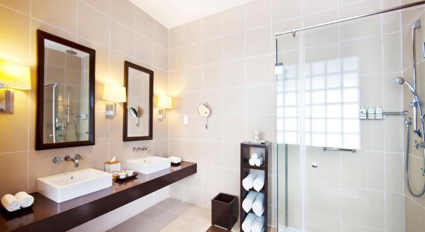 Adaaran Prestige Water Villas – 24hrs Dine around Premium All inclusive - image 14