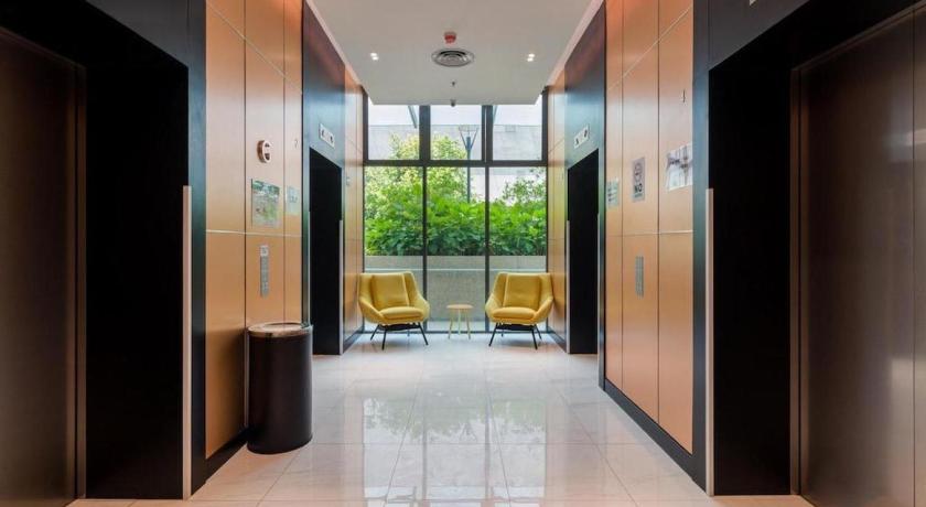 The Lux Deluxe By Infinitum  KLCC 4 pax 1room&hall - image 4
