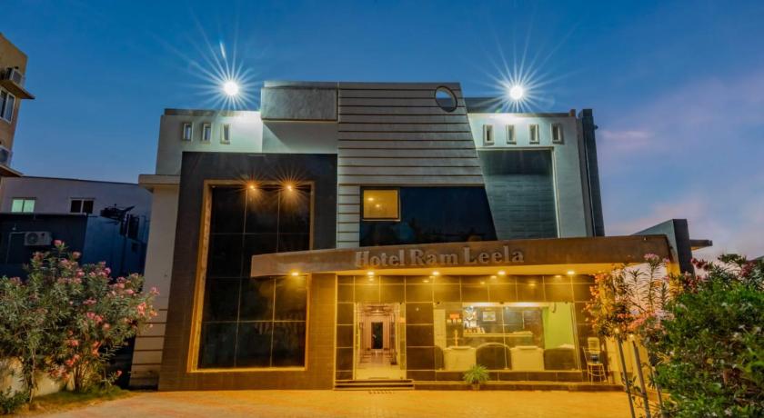 Rameswaram HOTEL RAMLEELA 3-Star Hotel pool