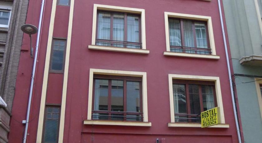 Hostal Alvarez photo